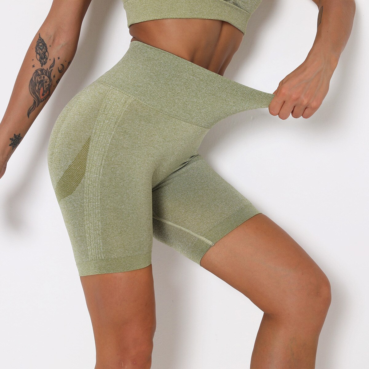 Seamless Sport Shorts for Women with Push Up