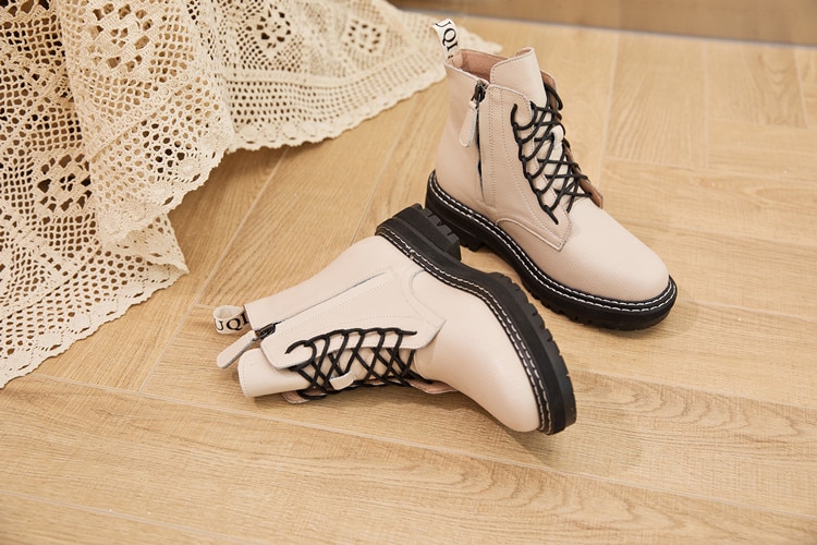 Women's Fashion Trendy Style Leather Boots